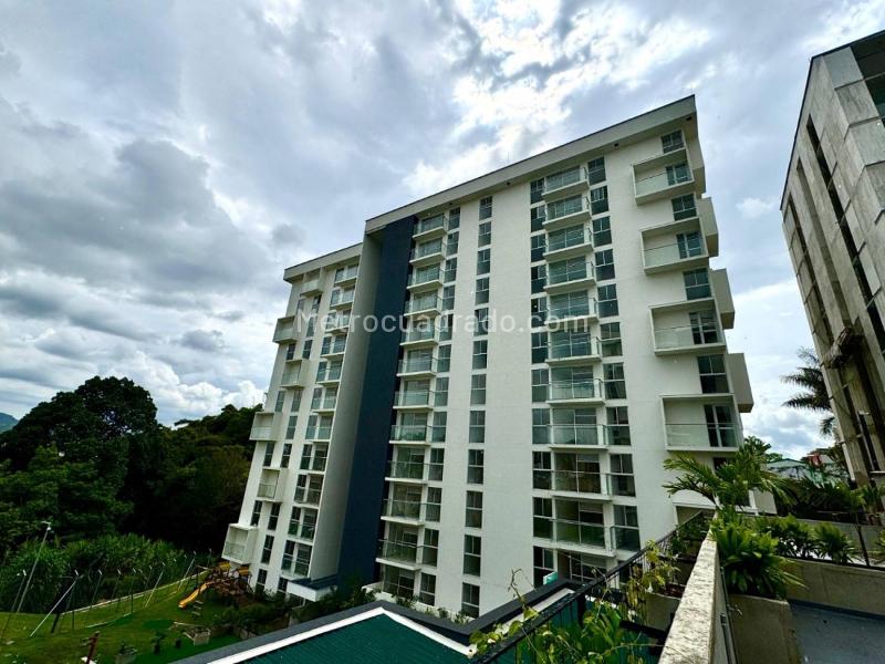 Apartamento en Arriendo, Av 30 De Agosto, Pereira