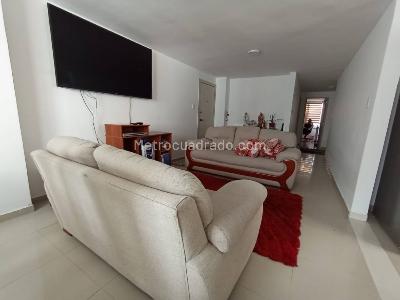 Apartamento en venta en Av 30 De Agosto, Pereira · foto 3 de 9