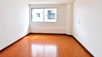 Apartaestudio en venta en Pinares, Pereira, 60 m² · foto 8 de 10