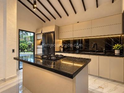 Casa de 5 alcobas en arriendo en Via Alcala, Pereira · foto 5 de 19