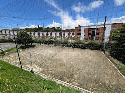 Casa en venta en Galicia, Pereira · foto 16 de 17