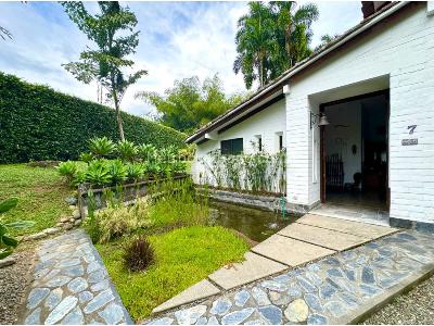 Casa de 4 alcobas en venta en El Tigre, Pereira · foto 2 de 20