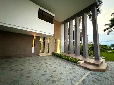 Casa de 5 alcobas en venta en Cerritos, Pereira · foto 2 de 20