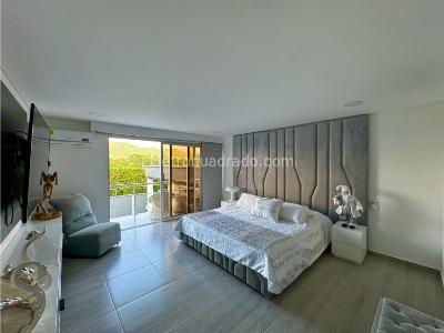 Casa de 5 alcobas en venta en Cerritos Pereira, Pereira, 2000 m² · foto 9 de 20