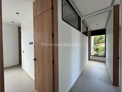 Casa de 3 alcobas en venta en Cerritos, Pereira, 2000 m² · foto 12 de 19