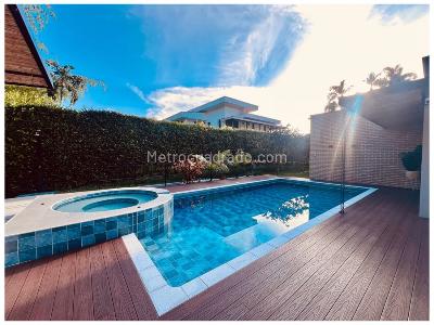 Casa de 3 alcobas en venta en Cerritos Pereira, Pereira, 1267 m² · foto 18 de 20