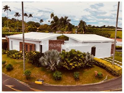 Casa en venta en Cerritos, Pereira · foto 2 de 20
