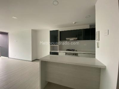 Apartamento en venta en Pinares, Pereira · foto 6 de 10