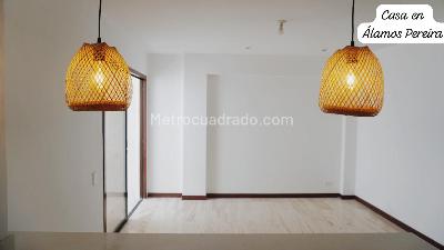 Casa de 4 alcobas en venta en Alamos, Pereira, 300 m² · foto 5 de 10