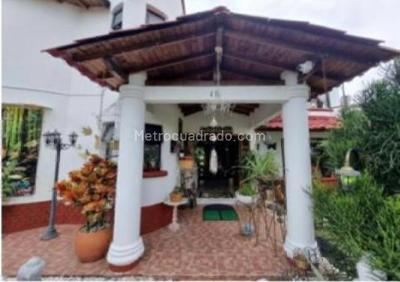 Casa en venta en Pueblito Cafetero, Pereira · foto 3 de 10