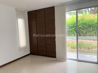 Casa de 3 alcobas en venta en Cerritos, Pereira, 1506 m² · foto 9 de 10