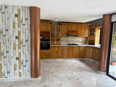 Casa de 3 alcobas en venta en Pueblito Cafetero, Pereira, 800 m² · foto 8 de 10