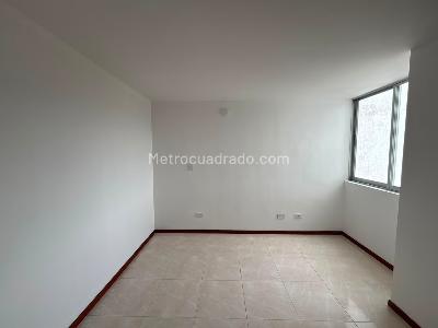 Apartamento en venta en Pinares, Pereira · foto 5 de 10