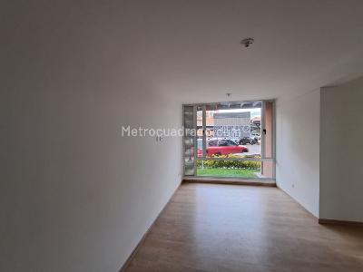 Apartamento en venta en Castilla, Bogotá · foto 3 de 20