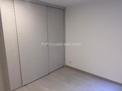 Apartamento en venta en Zona Industrial Montevideo, Bogotá · foto 12 de 17