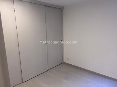 Apartamento en venta en Zona Industrial Montevideo, Bogotá · foto 13 de 17