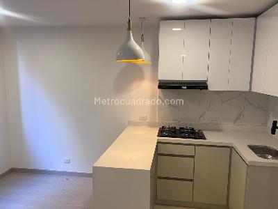 Apartamento en venta en Zona Industrial Montevideo, Bogotá · foto 6 de 17
