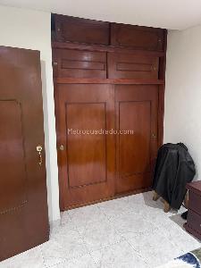 Casa de 5 alcobas en venta en El Ingles Claret, Bogotá, 630 m² · foto 8 de 14
