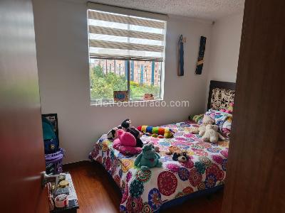 Apartamento de 3 alcobas en venta en Ciudad Tintal Ii, Bogotá, 50 m² · foto 3 de 11