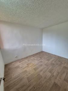 Apartamento de 2 alcobas en venta en Usmeyomasa, Bogotá, 42 m² · foto 9 de 11