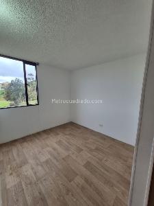 Apartamento de 2 alcobas en venta en Usmeyomasa, Bogotá, 42 m² · foto 2 de 11