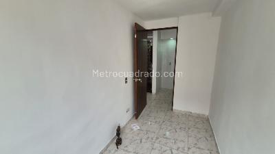 Apartamento de 3 alcobas en venta en Puente Grande, Bogotá, 50 m² · foto 4 de 14