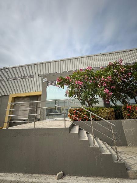 Bodega en Arriendo, SANTA MARTA, Santa Marta - Más