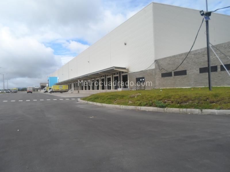 Bodega en Arriendo, Ibague, Ibagué - Más