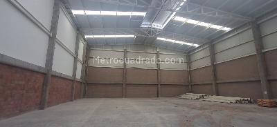 Warehouse for rent in ANILLO VIAL, Bucaramanga