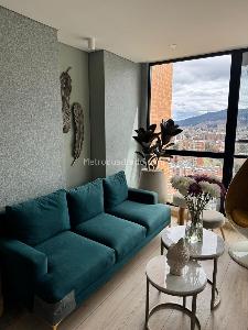Apartamento en venta en Los Cedros Oriental Cedritos, Bogotá · foto 12 de 17