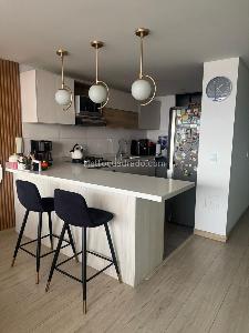 Apartamento en venta en Los Cedros Oriental Cedritos, Bogotá · foto 7 de 17