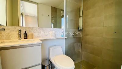 Apartamento de 2 alcobas en venta en El Poblado Castropol, Medellín, 78 m² · foto 15 de 20