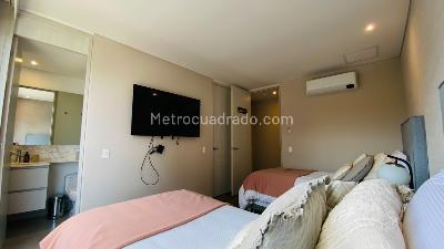 Apartamento de 2 alcobas en venta en El Poblado Castropol, Medellín, 78 m² · foto 16 de 20