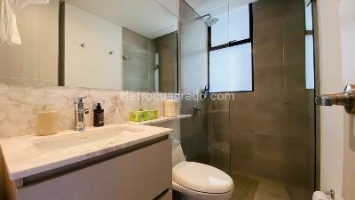 Apartamento de 2 alcobas en venta en El Poblado Castropol, Medellín, 78 m² · foto 19 de 20