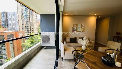 Apartamento de 2 alcobas en venta en El Poblado Castropol, Medellín, 78 m² · foto 4 de 20