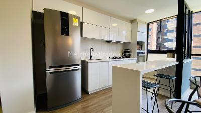 Apartamento de 2 alcobas en venta en El Poblado Castropol, Medellín, 78 m² · foto 6 de 20