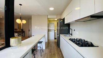 Apartamento de 2 alcobas en venta en El Poblado Castropol, Medellín, 78 m² · foto 7 de 20