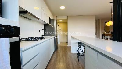 Apartamento de 3 alcobas en venta en El Poblado Castropol, Medellín, 100 m² · foto 8 de 20