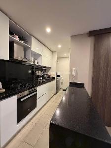 Apartamento de 1 alcoba en venta en Cedritos, Bogotá, 42 m² · foto 3 de 7