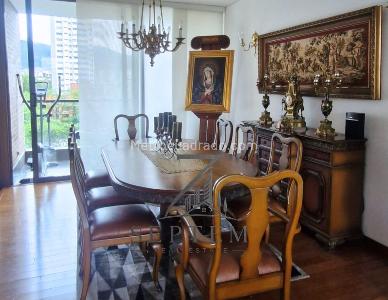 Apartamento de 4 alcobas en venta en El Poblado, Medellín, 192 m² · foto 4 de 20