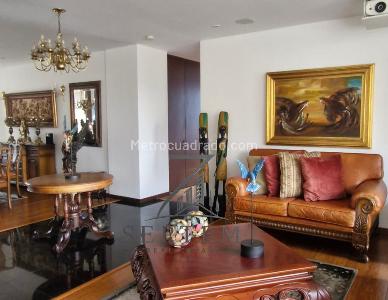Apartamento de 4 alcobas en venta en El Poblado, Medellín, 192 m² · foto 3 de 20