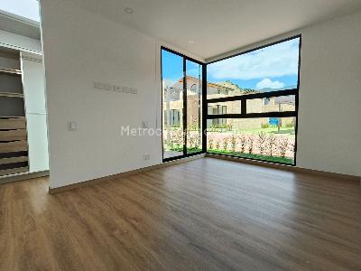 Casa de 3 alcobas en arriendo en La Naveta, Cajicá, 285 m² · foto 11 de 19