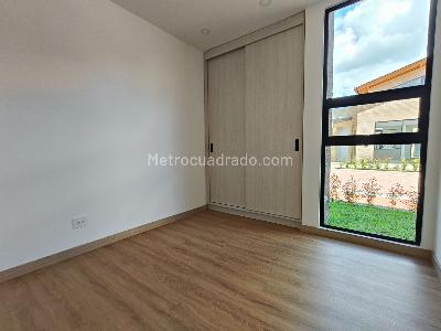 Casa de 3 alcobas en arriendo en La Naveta, Cajicá, 285 m² · foto 7 de 19
