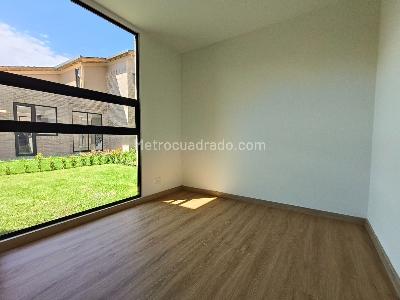 Casa de 3 alcobas en arriendo en La Naveta, Cajicá, 285 m² · foto 8 de 19