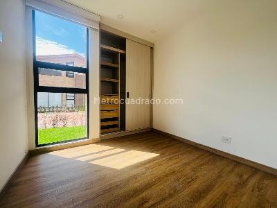 Casa de 3 alcobas en arriendo en La Naveta, Cajicá, 250 m² · foto 10 de 20