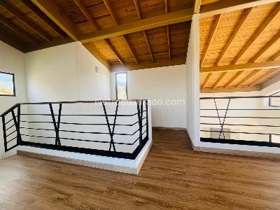 Casa de 3 alcobas en arriendo en La Naveta, Cajicá, 250 m² · foto 18 de 20