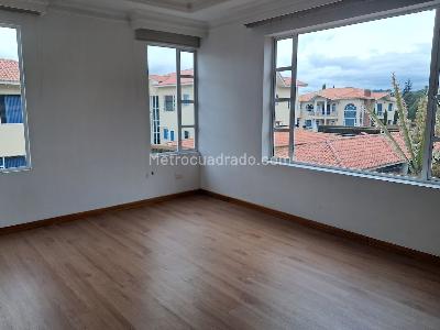 Casa de 5 alcobas en venta en Club Residencial Guarigua, Cajicá, 370 m² · foto 15 de 19