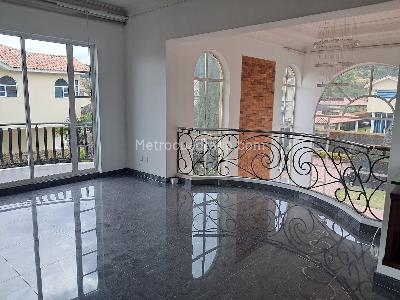 Casa de 5 alcobas en venta en Club Residencial Guarigua, Cajicá, 370 m² · foto 6 de 19