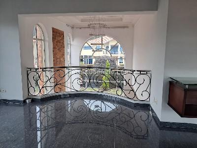 Casa de 5 alcobas en venta en Club Residencial Guarigua, Cajicá, 370 m² · foto 8 de 19