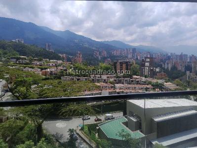 Apartamento de 3 alcobas en venta en El Poblado, Medellín, 150 m² · foto 7 de 13